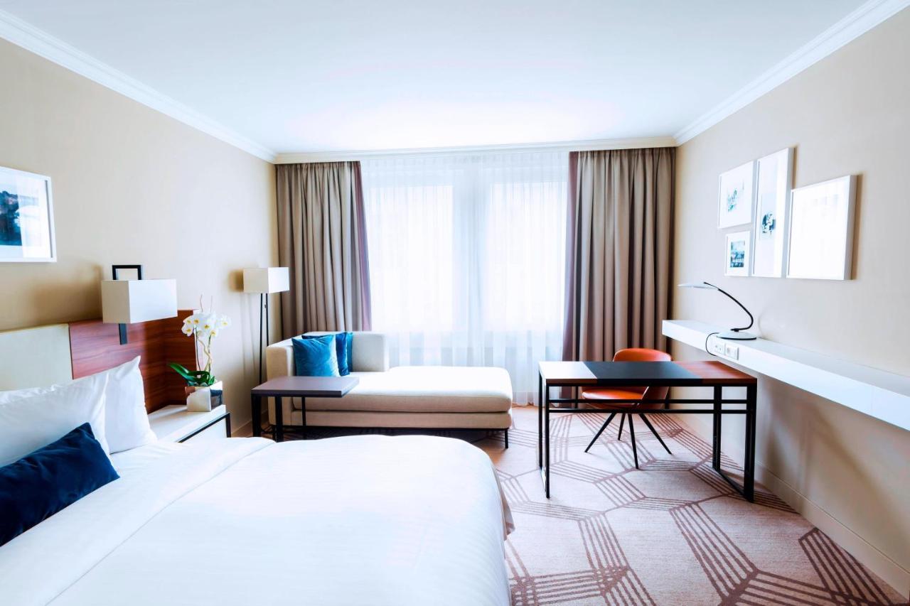 Prague Marriott Hotel Eksteriør bilde A room at the hotel